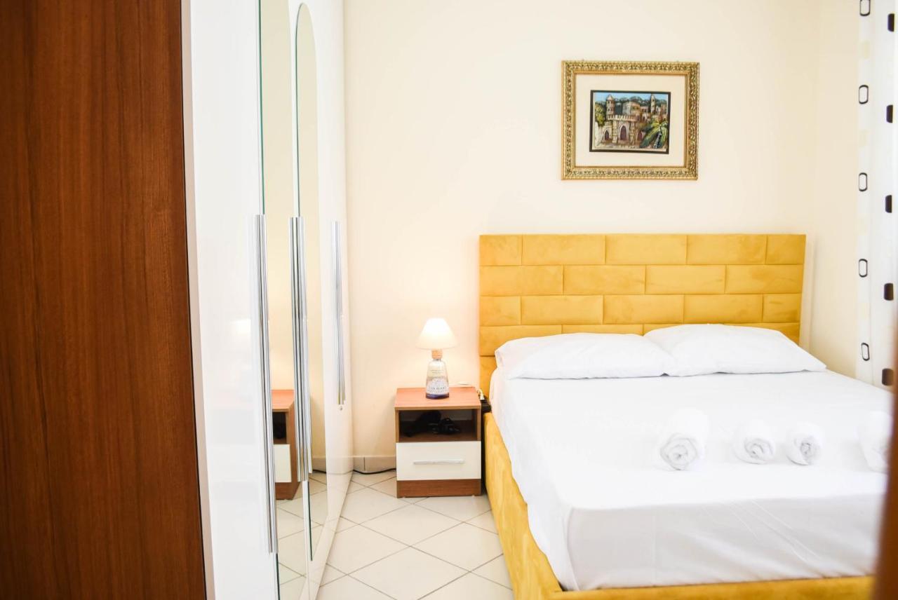 Comfortable Golem (Tirana)